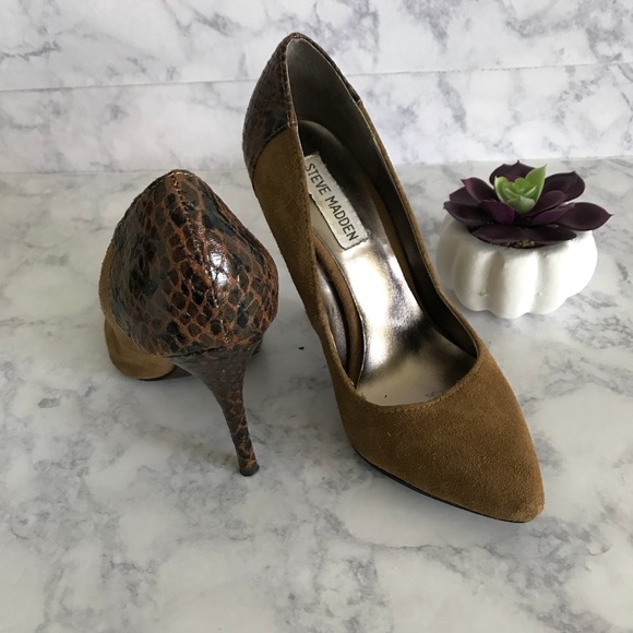 Steve Madden | Suede Heels - Picture 3 of 4